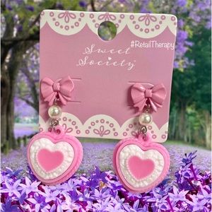 💖 Pink Heart Cake Drop Earrings